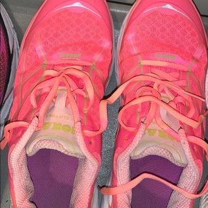 Size 10 HOKA Clifton 2 hot pink coralish color